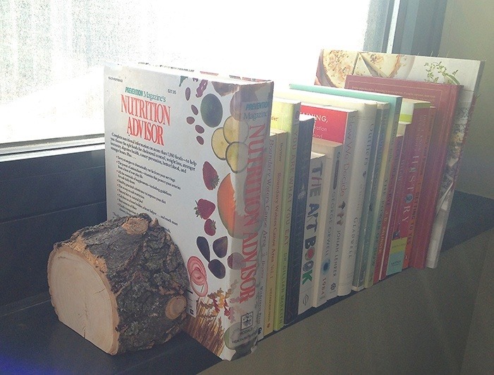 Wood Stump Bookends via the nourished nook