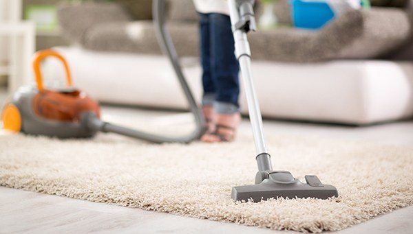 The Best Technique for Vacuuming Floors via Chem-Dry of Lake Orion