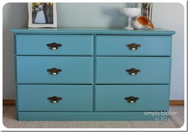 Modern upbeat dresser via Simply Boom