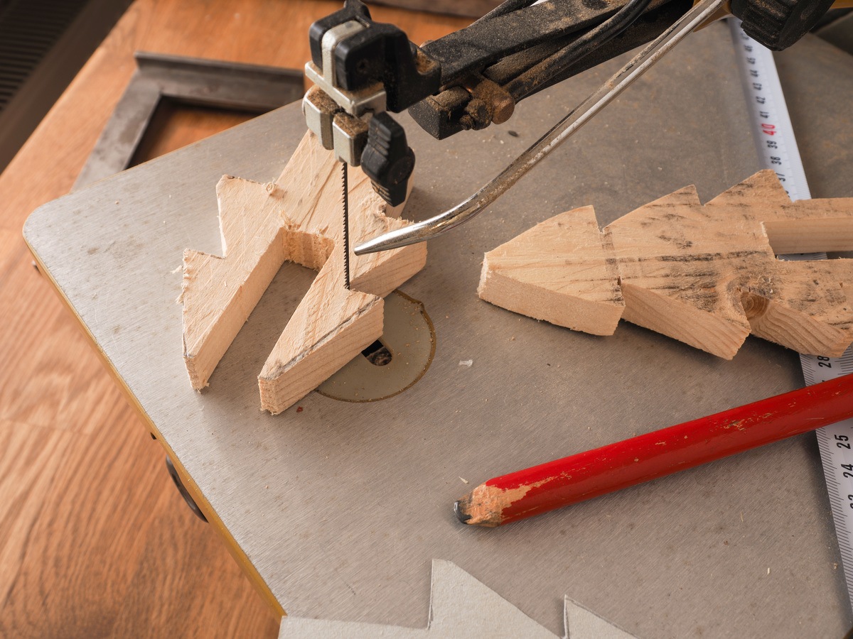 Drawbacks of outdoor wooden projects