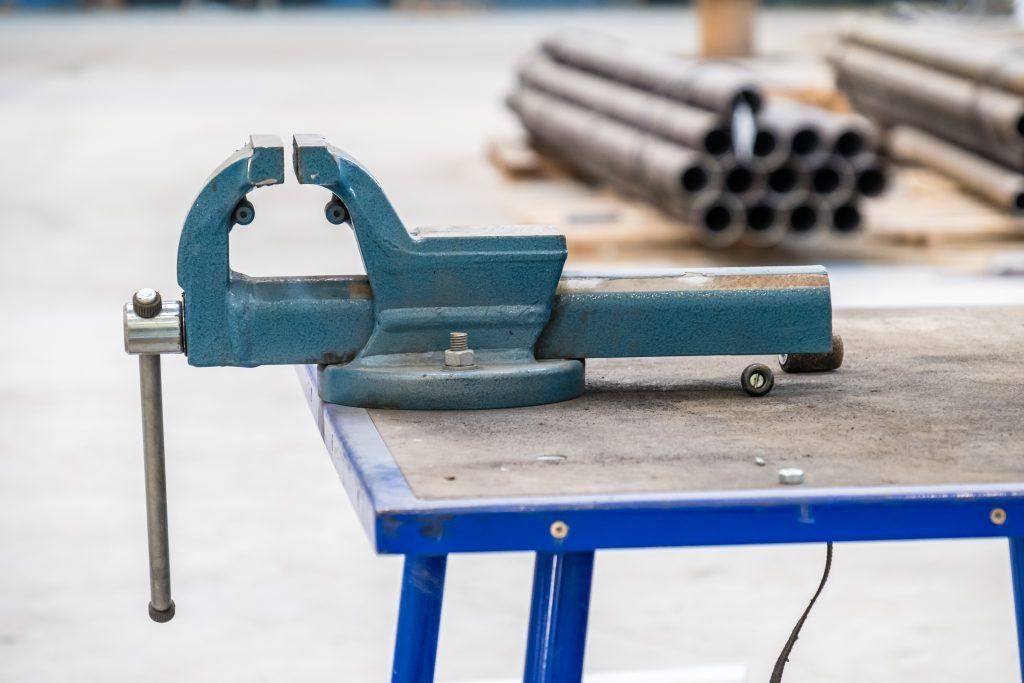 Best Bench Vise January 2020 Reviewed Luxury Home Stuff